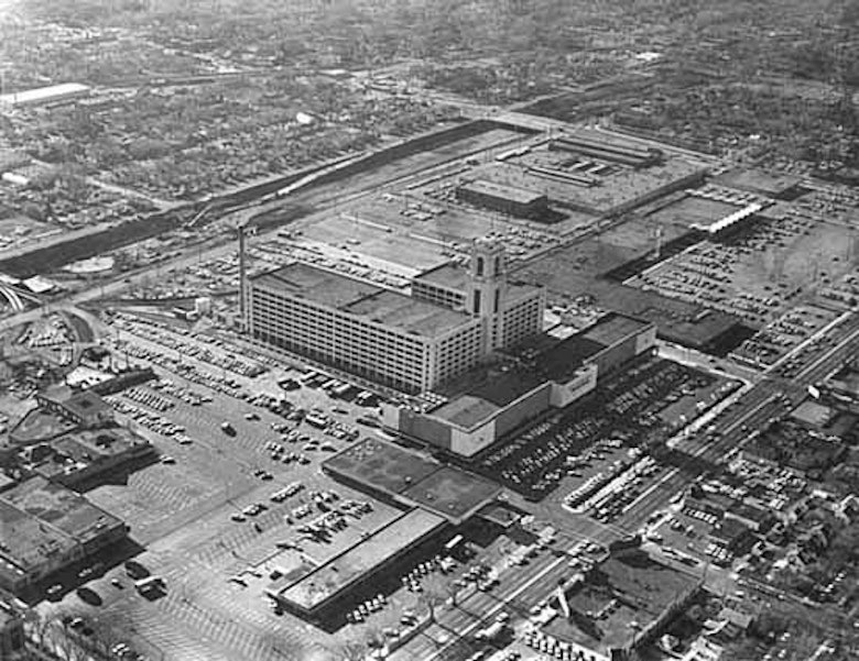 Sears and Wards: A Tale of Two Cities